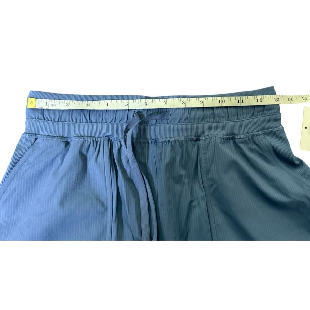 Lululemon Dance Studio High-Rise Short Size 4 3.5" W7CCGS in OASB Oasis Blue NWT - Picture 9 of 15